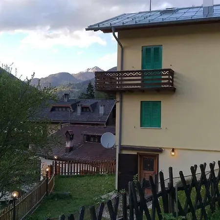 Appartamento Dei Pini Alleghe Exterior photo